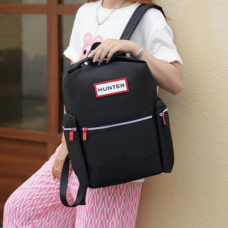 [Celebrity Style] Hunter Coupl - Hydration Pack Outdoor incelemesi ve fiyatı