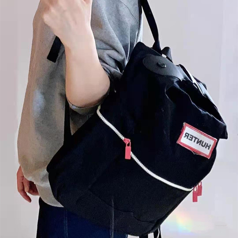 [Celebrity Style] Hunter Coupl - Hydration Pack Outdoor incelemesi ve fiyatı